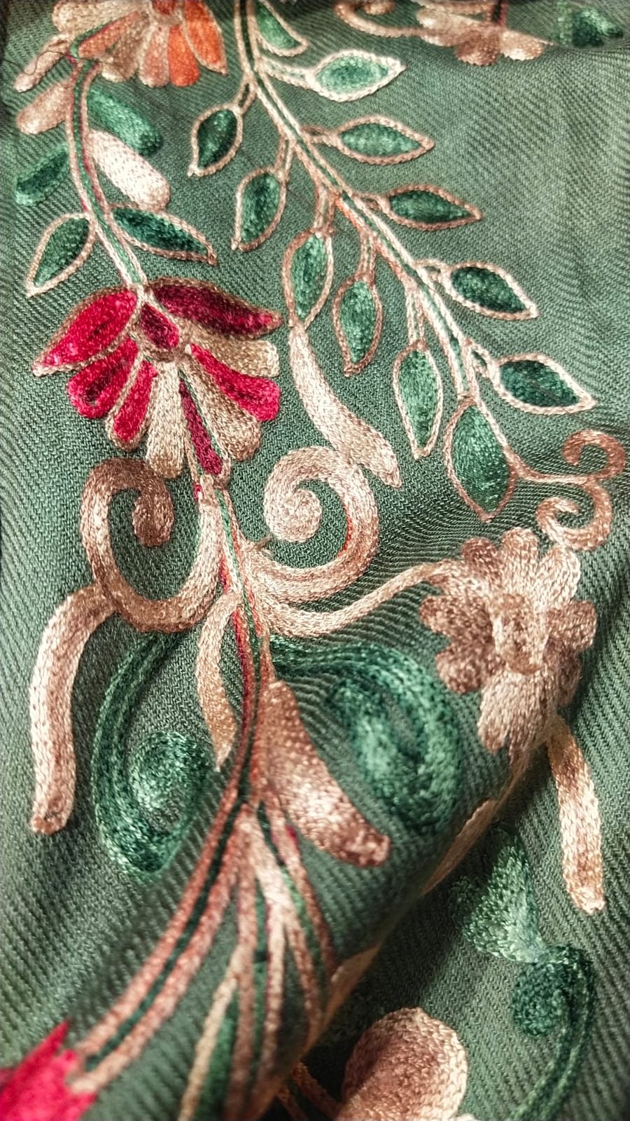 Kaftan Pashmina with Aari Work