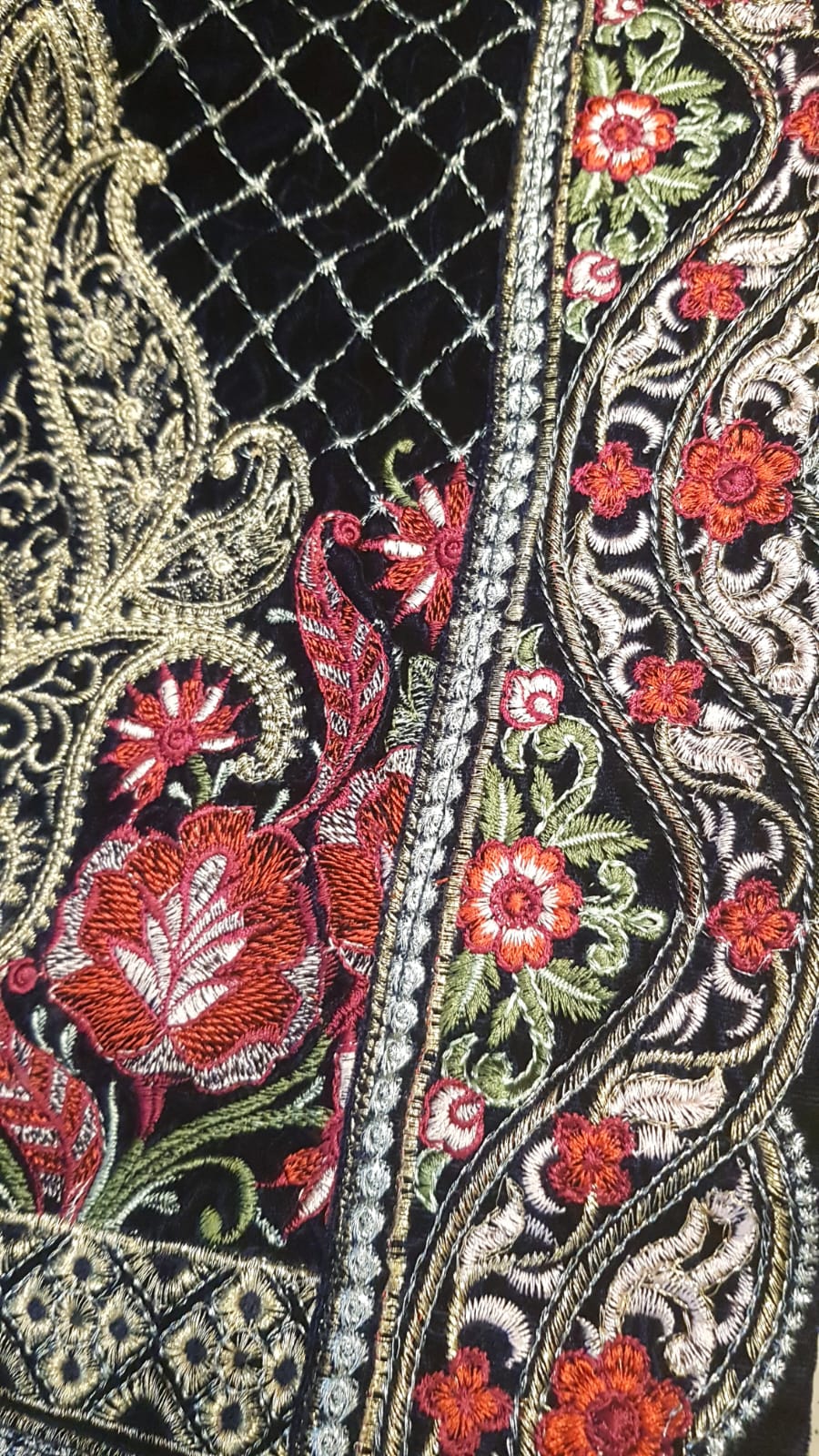 Velvet embroidered shawl