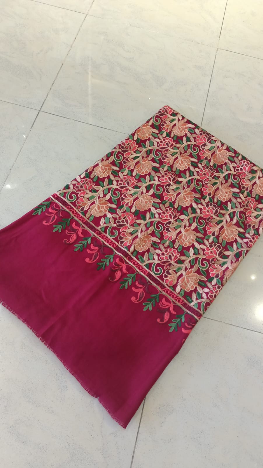 Aari Embroidered Pashmina Shawl