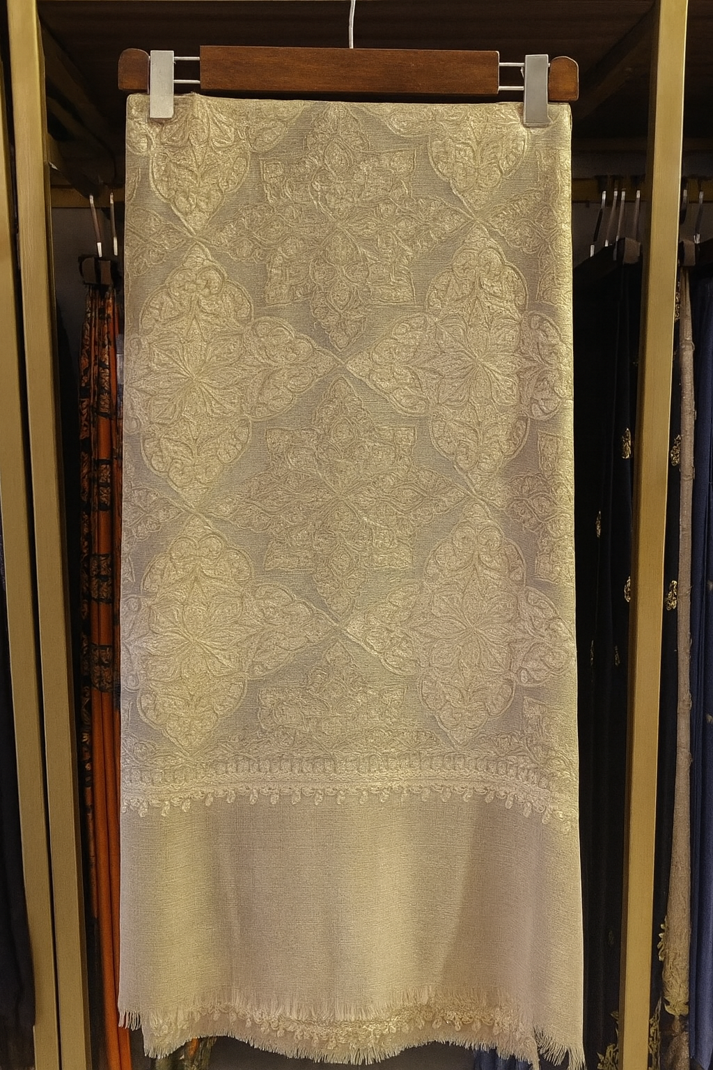 Regal Beige & Gold Pashmina Shawl – Luxury Handcrafted Elegance