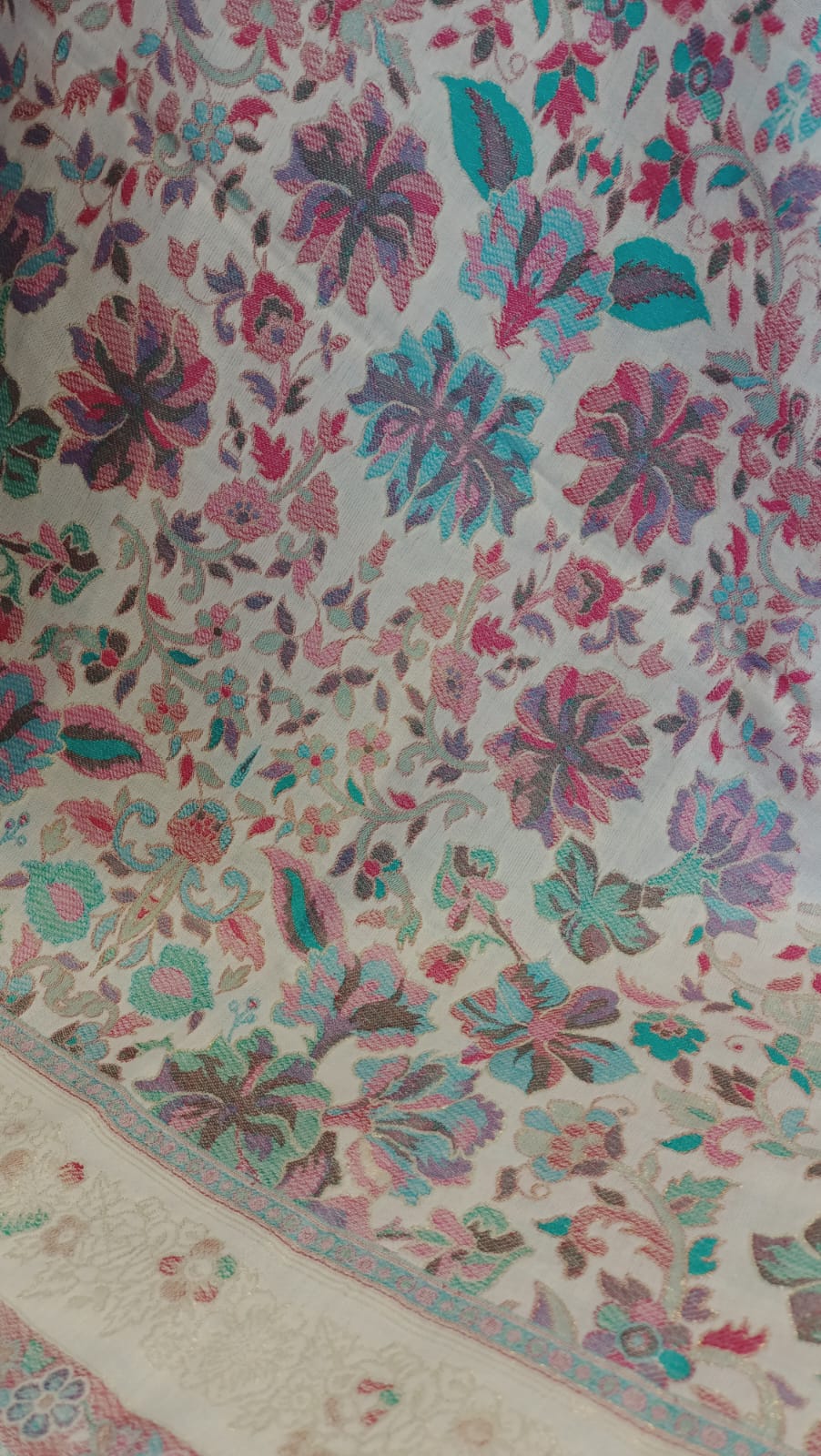 Kaani pashmina shawl