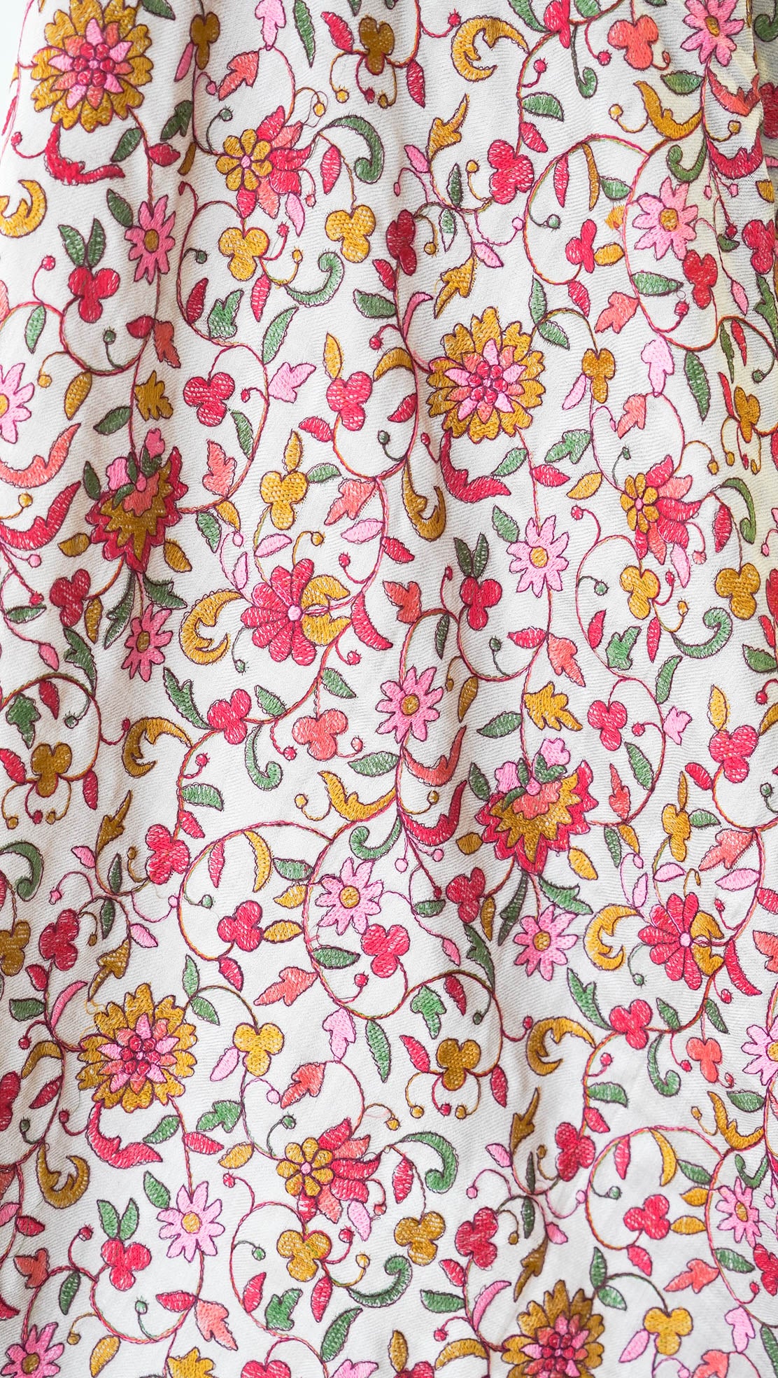 Elegant Floral Pashmina Embroidered Shawl