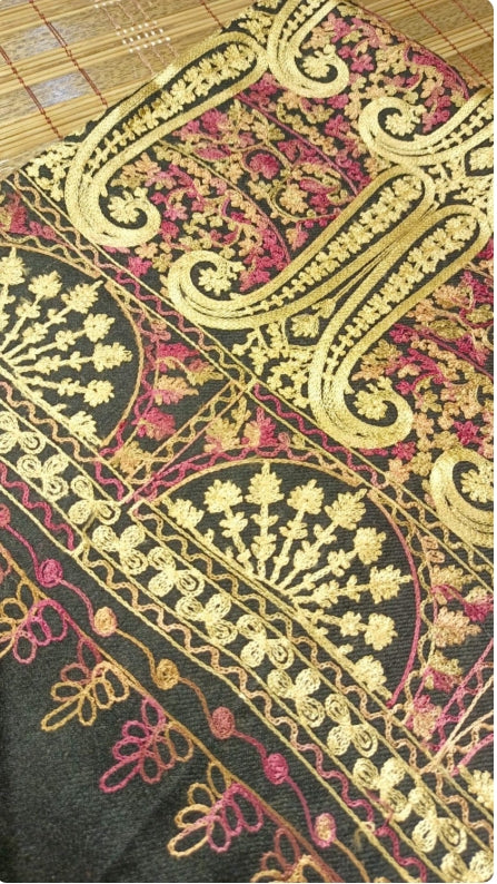 Elegant Woolen Shawl Wrap