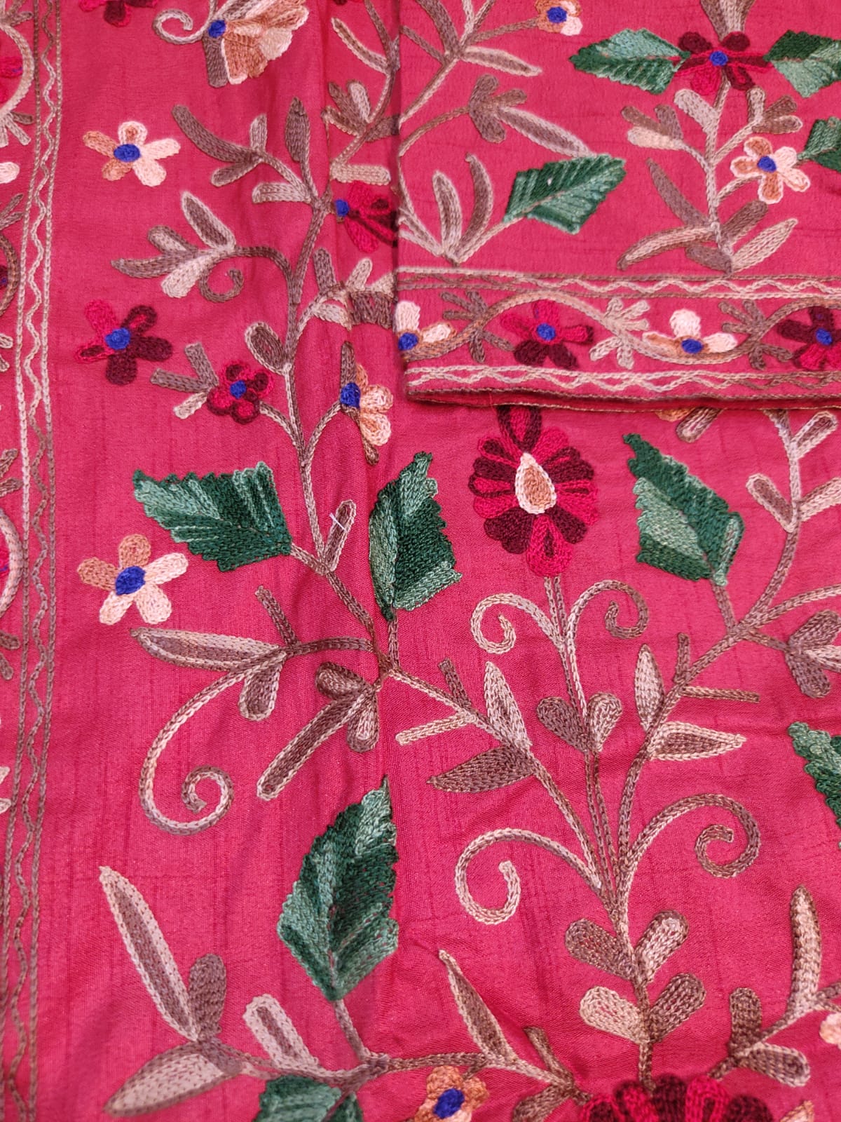 Artisan-Crafted Kashmiri Aari Embroidered Jacket - Red Floral Statement Coat