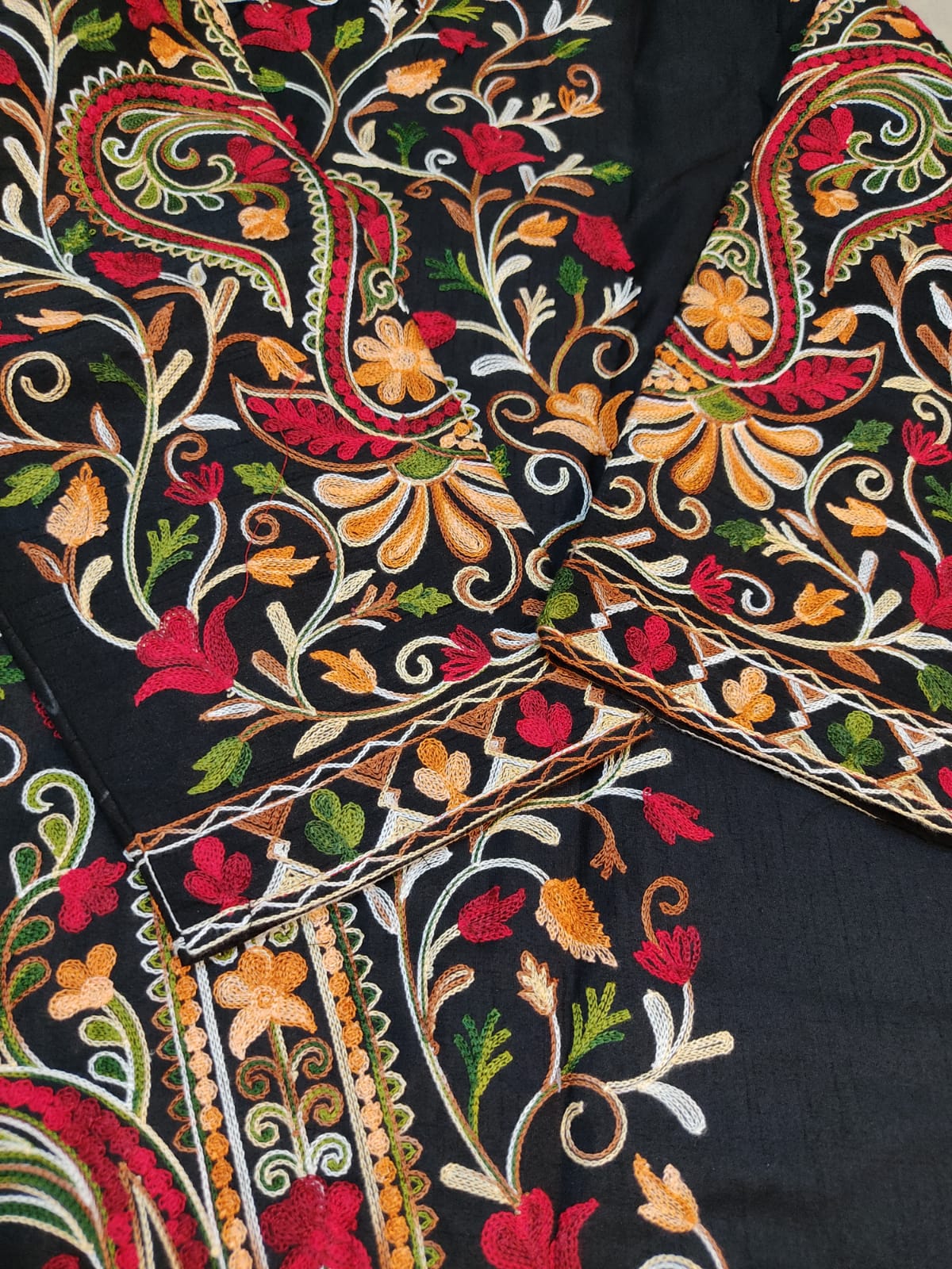 Artisan-Crafted Kashmiri Aari Embroidered Jacket - black Floral Statement Coat