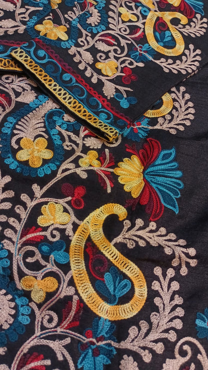 Artisan-Crafted Kashmiri Aari Embroidered Jacket - black Floral Statement Coat