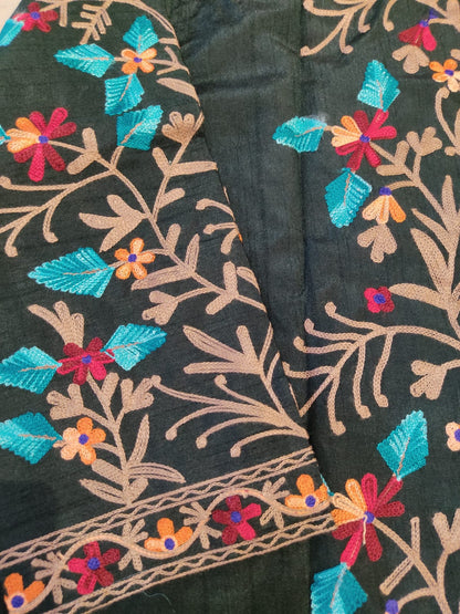 Artisan-Crafted Kashmiri Aari Embroidered Jacket - green Floral Statement Coat