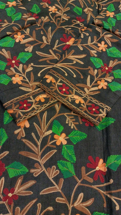 Artisan-Crafted Kashmiri Aari Embroidered Jacket - black Floral Statement Coat