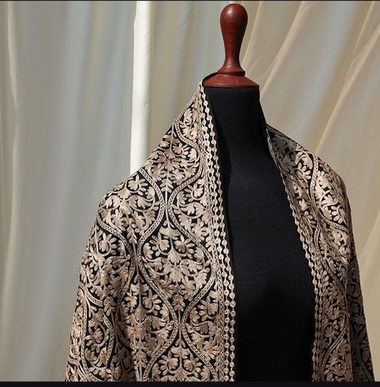Black beige Kashmiri Pashmina Shawl