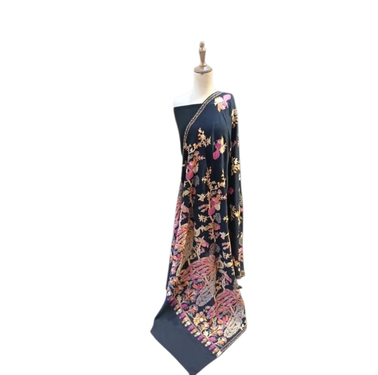 Exquisite peacock embroidery Pashmina Shawl