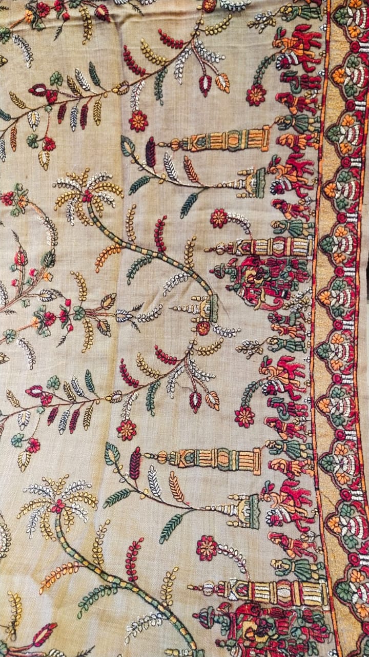 Elegant Pashmina Embroidered Shawl Timeless Floral Design