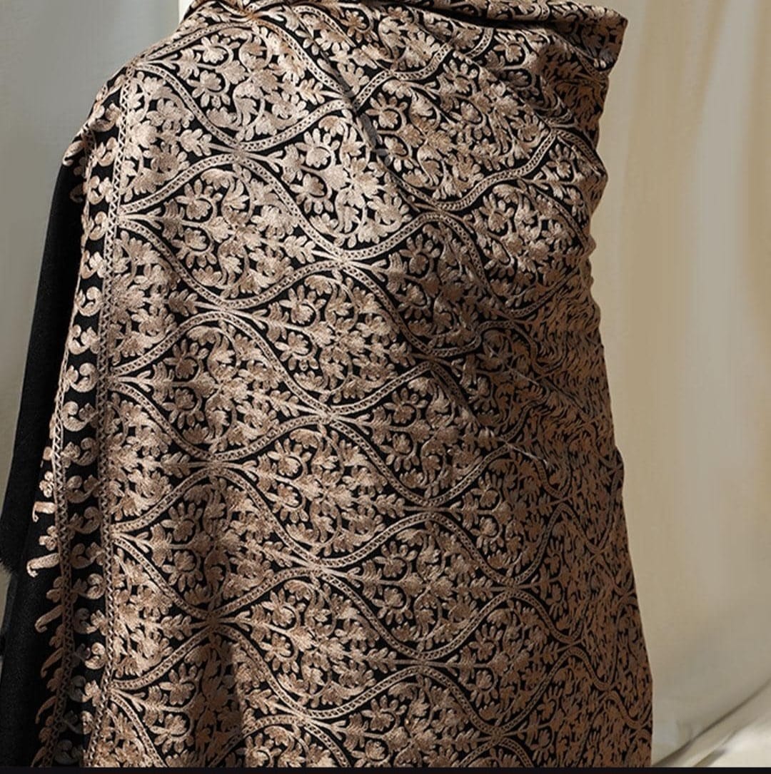 Black beige Kashmiri Pashmina Shawl