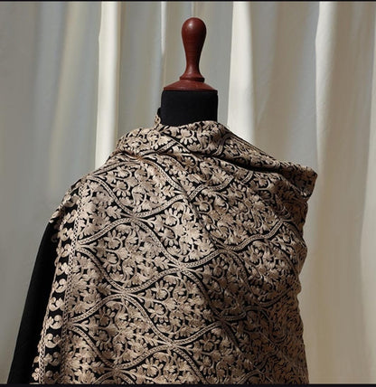 Black beige Kashmiri Pashmina Shawl