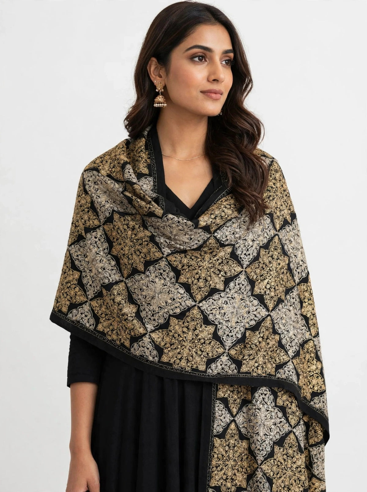 Pashmina shawl