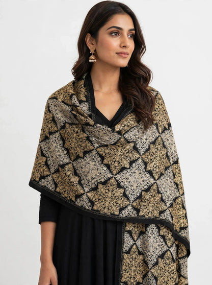 Pashmina shawl