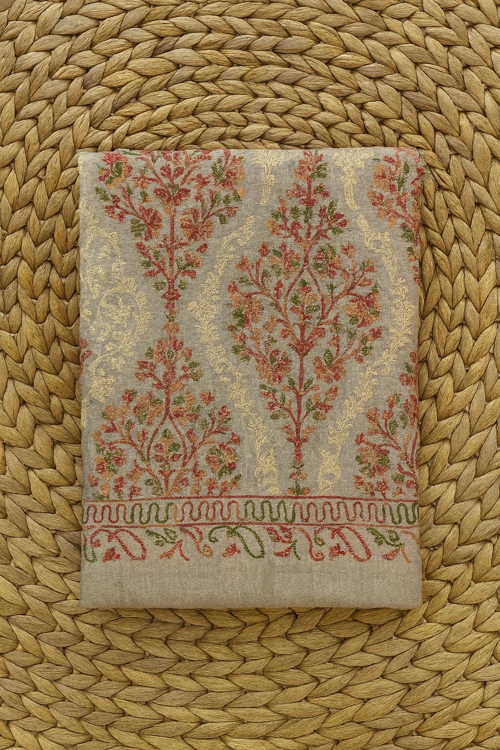 Luxury Pashmina Shawl with Intricate Aari Embroidery