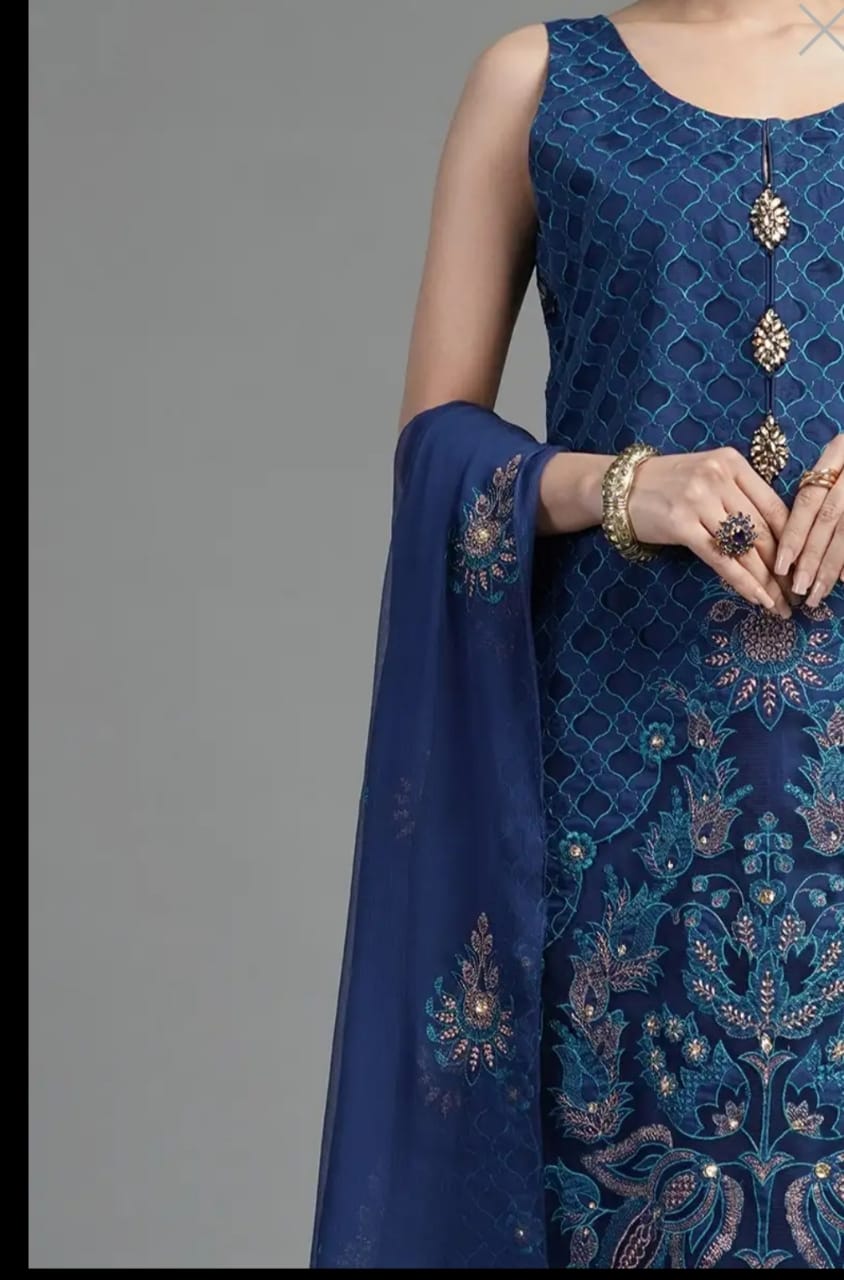 Luxurious Prussian Blue Embroidered Organza 2-Piece Suite