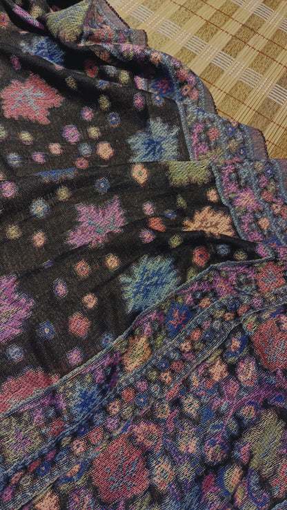 Elegant Black Pashmina Kani Shawl – Floral Weave
