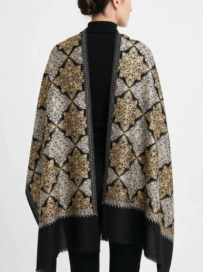 Pashmina shawl