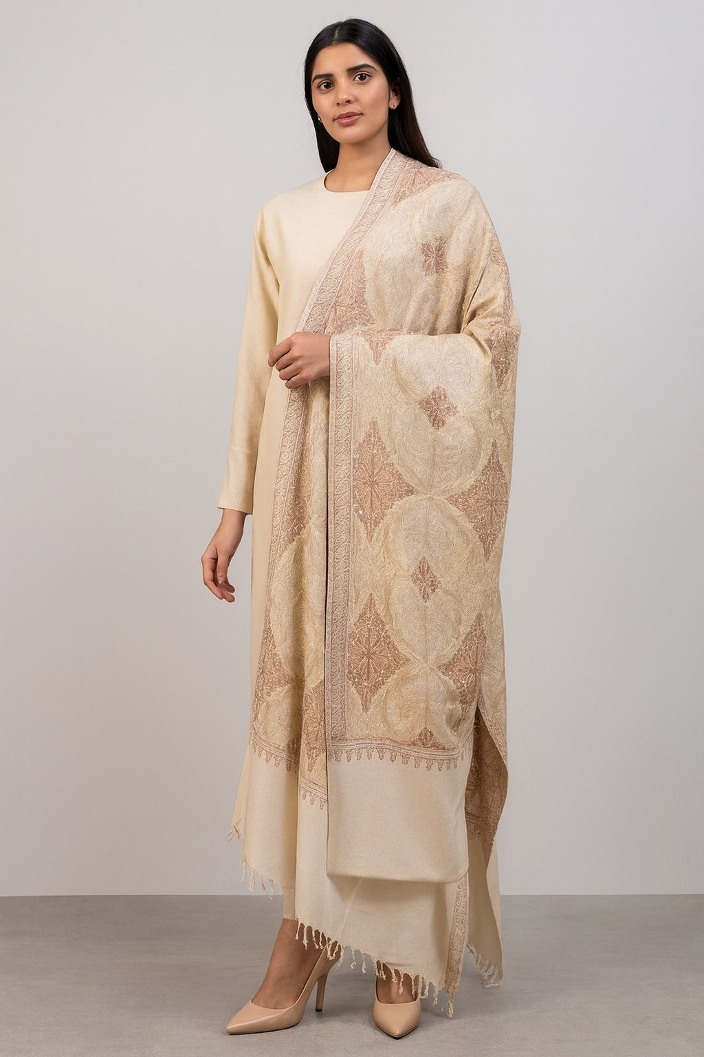 Pashmina Aari embroidery shawl