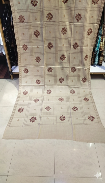 Luxurious Embroidered Pashmina Shawl