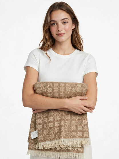 Wool stoler