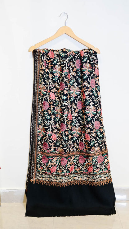 Hand-Embroidered Pashmina Shawl – Midnight Bloom