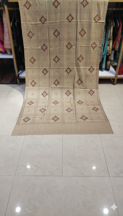 Luxurious Embroidered Pashmina Shawl