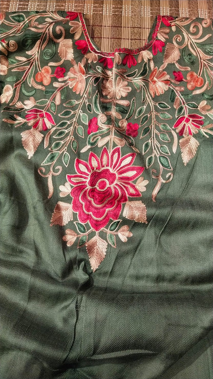 Kaftan Pashmina with Aari Work