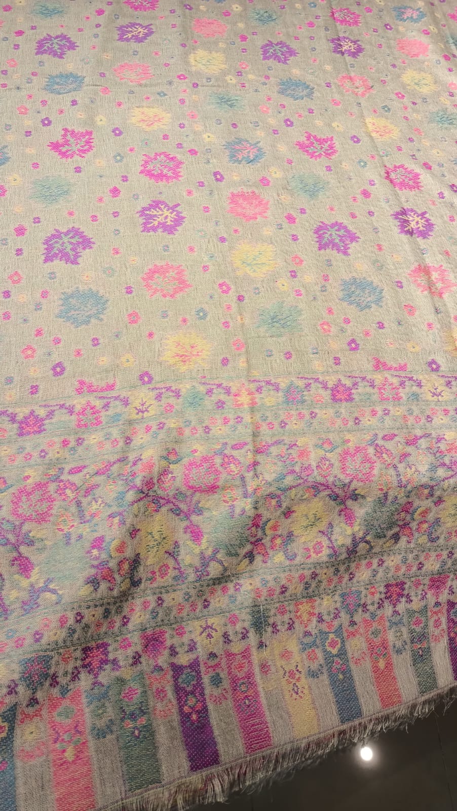 Elegant Kani Pashmina Shawl – Pastel Lilac & Pink Weaves