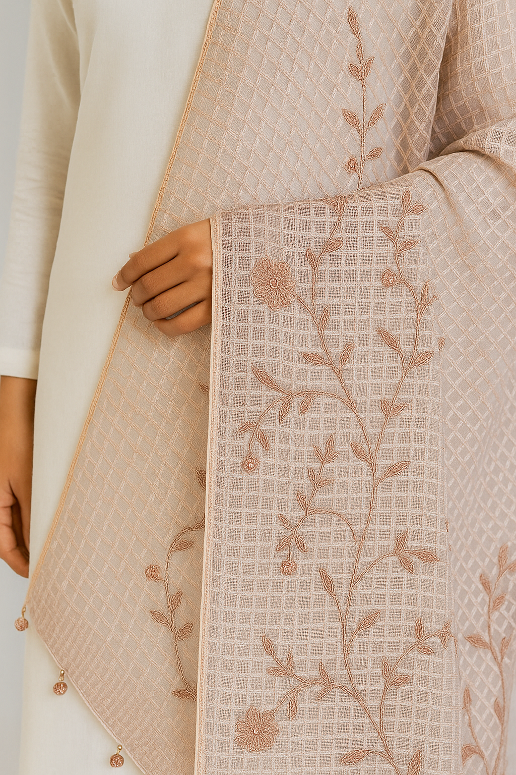 Elegant Embroidered Lawn Dupatta  Subtle Floral Grace