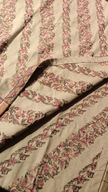 Elegant Karandi Shawl with Intricate Embroidery