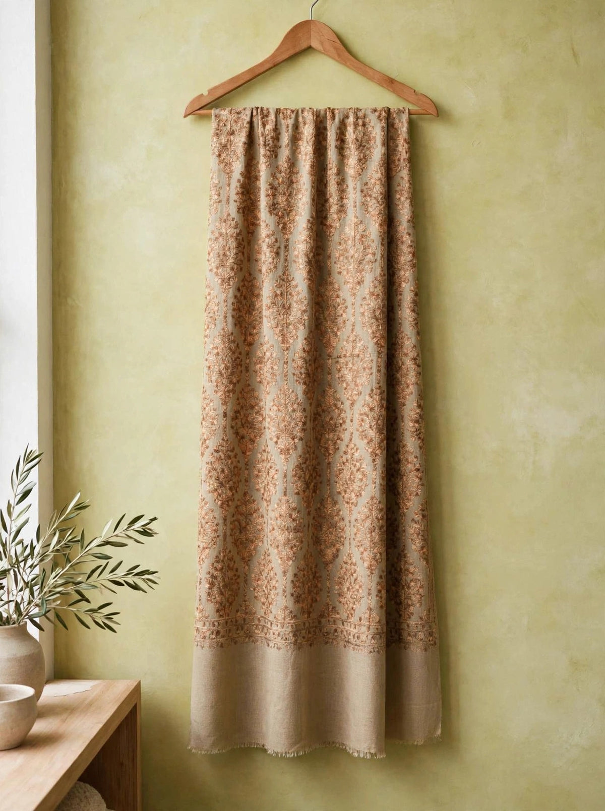 Noor Beige -aari  Embroidered Pashmina Shawl with Aari Work