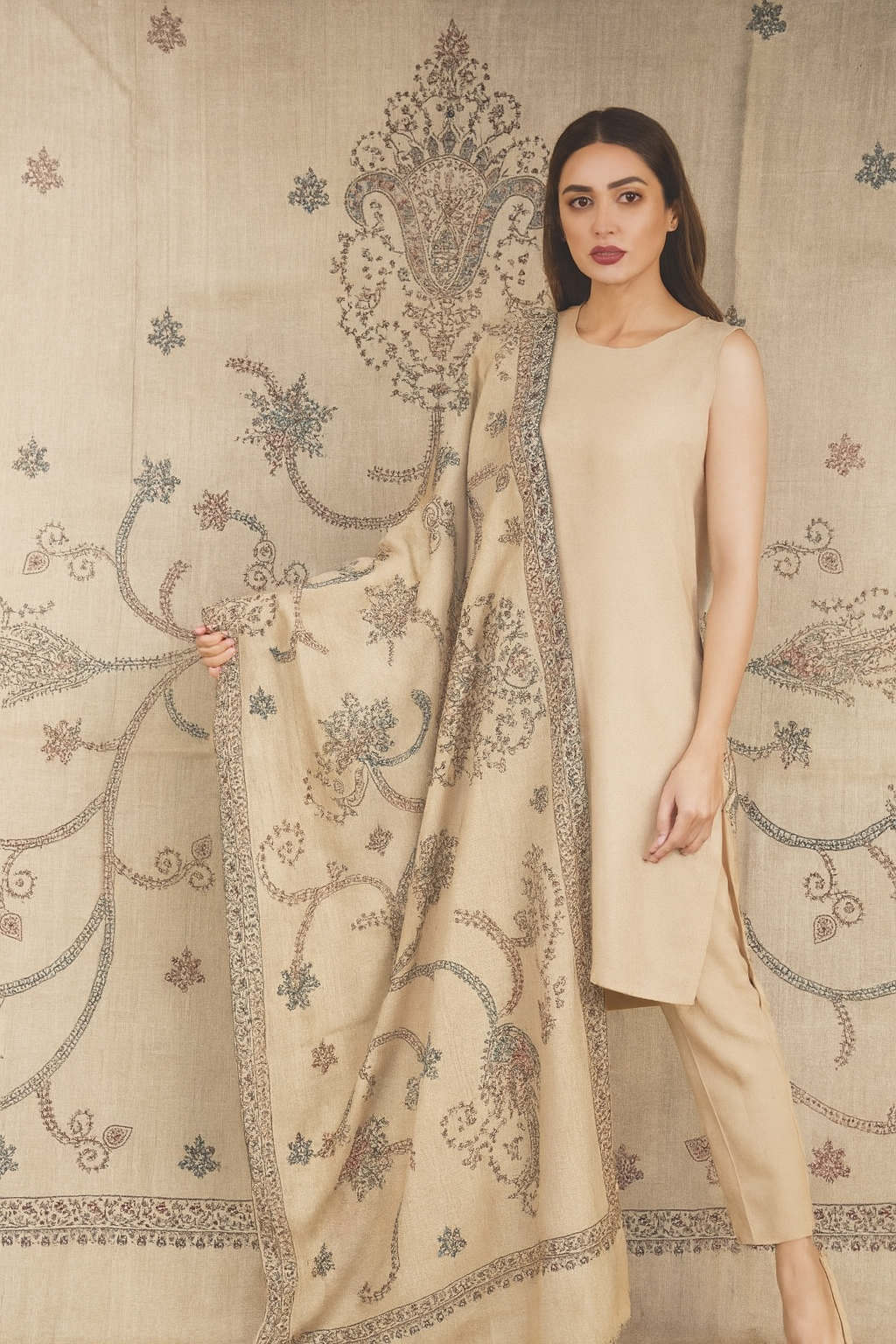 Kashmiri Hand-Embroidered Pashmina Shawl Beige with Paisley Motifs