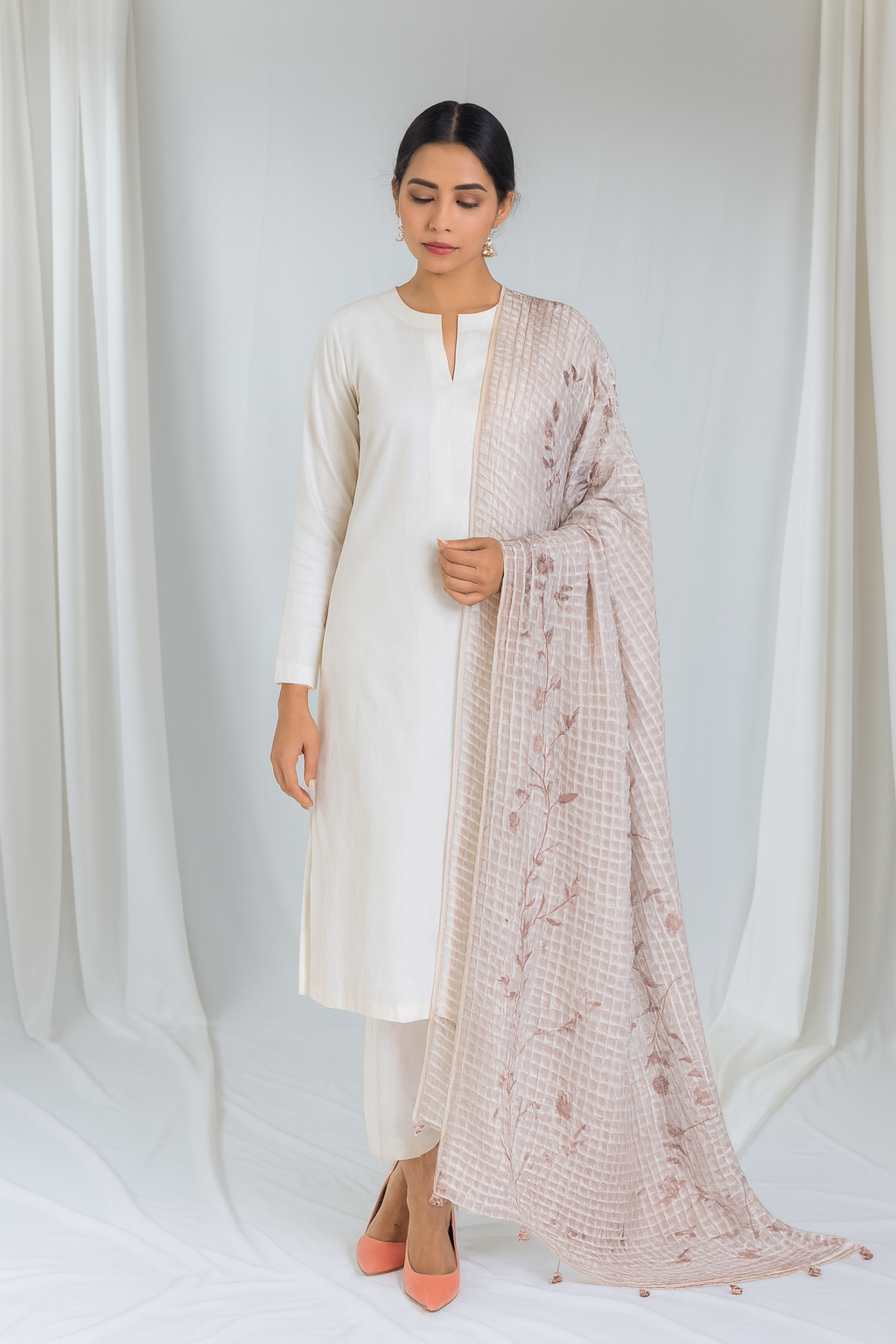 Elegant Embroidered Lawn Dupatta  Subtle Floral Grace