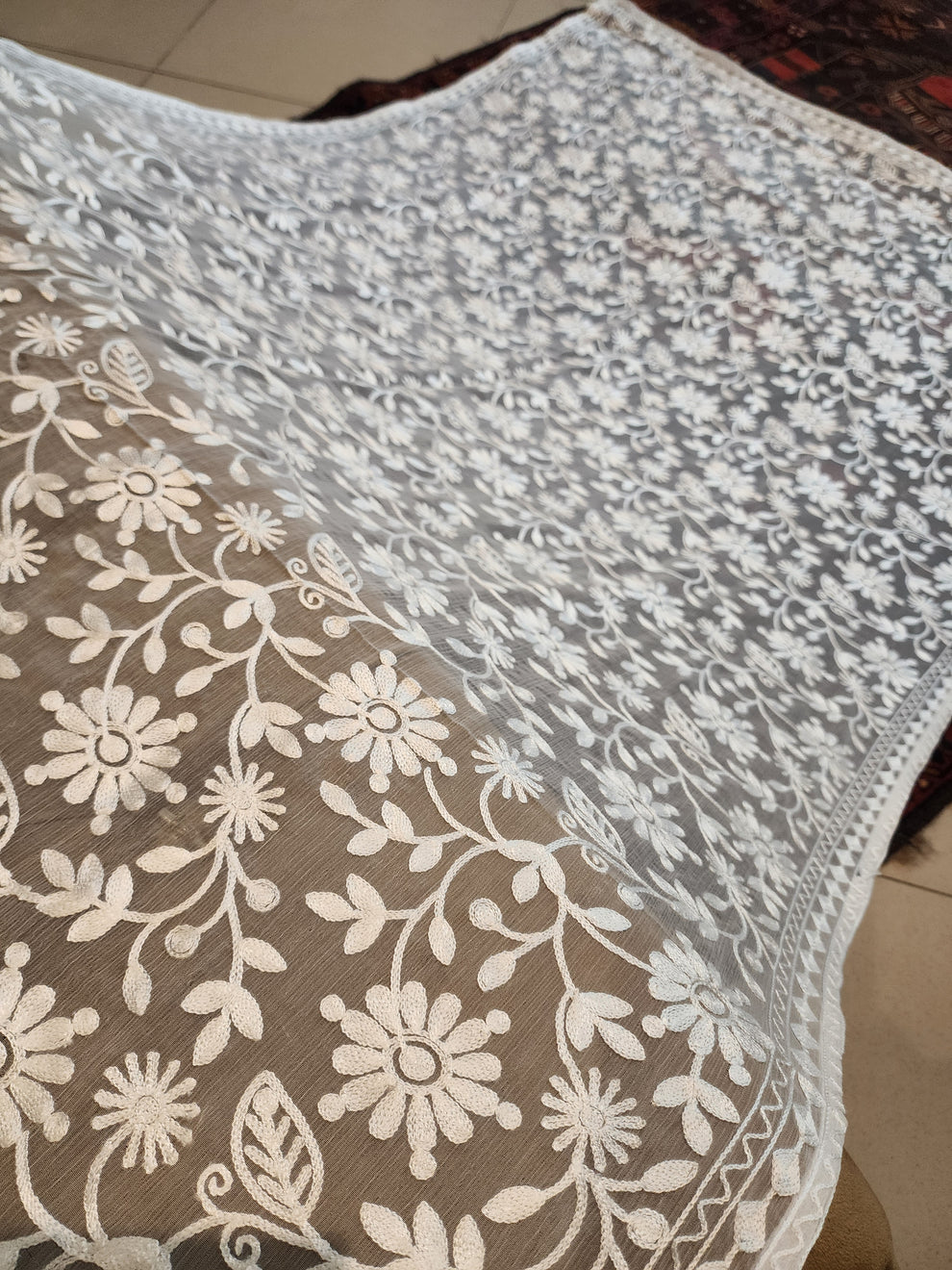Timeless White Floral Chikankari-Style Chiffon Dupatta