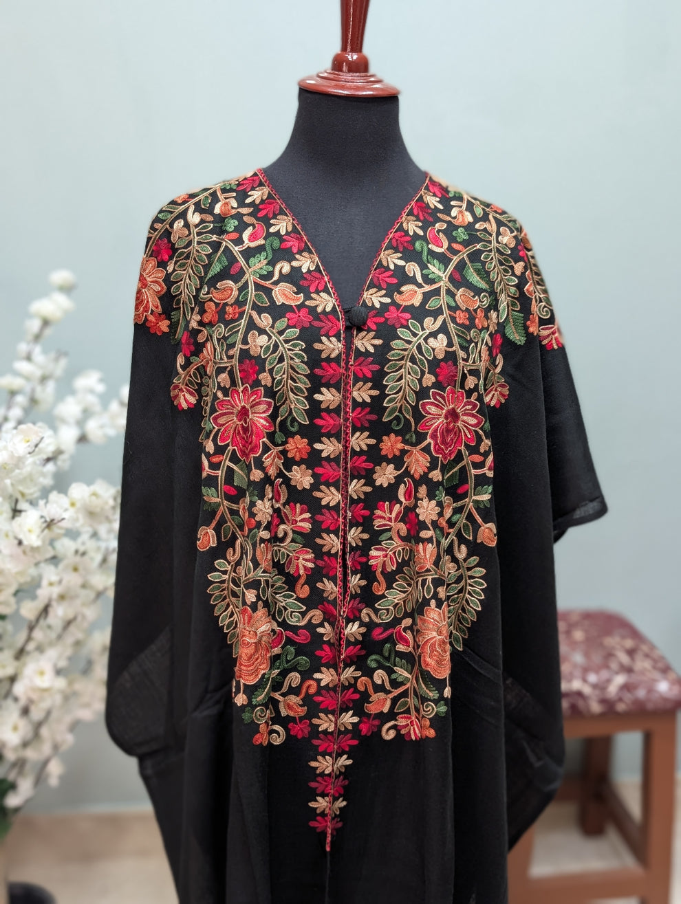Capshawl Kashmiri embroidery pashmina