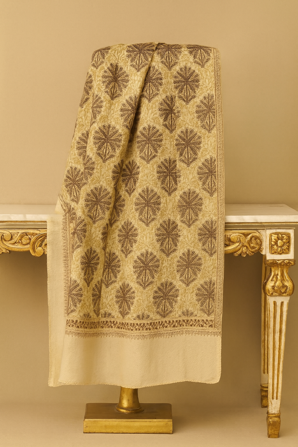 Luxury Beige Pashmina Shawl – Handcrafted Elegance