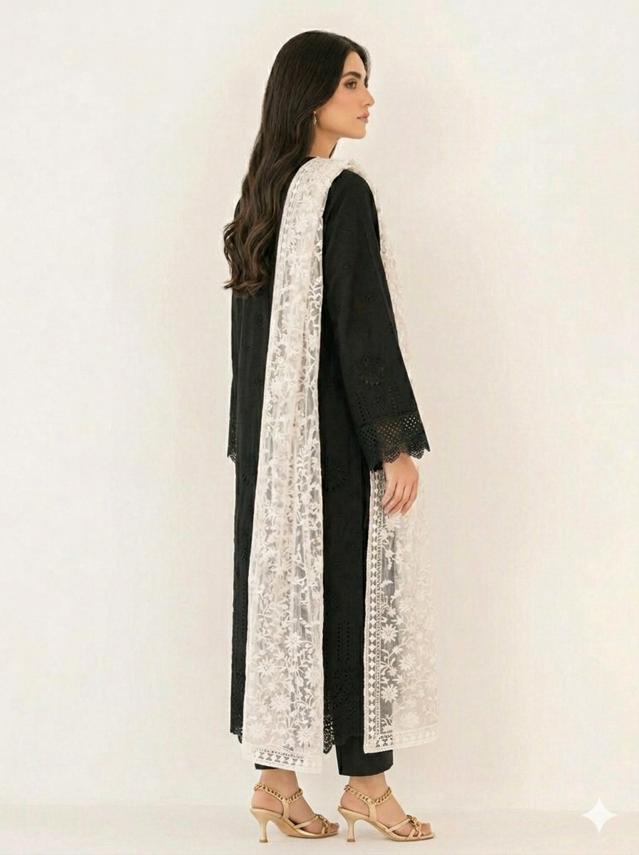 Timeless White Floral Chikankari-Style Chiffon Dupatta