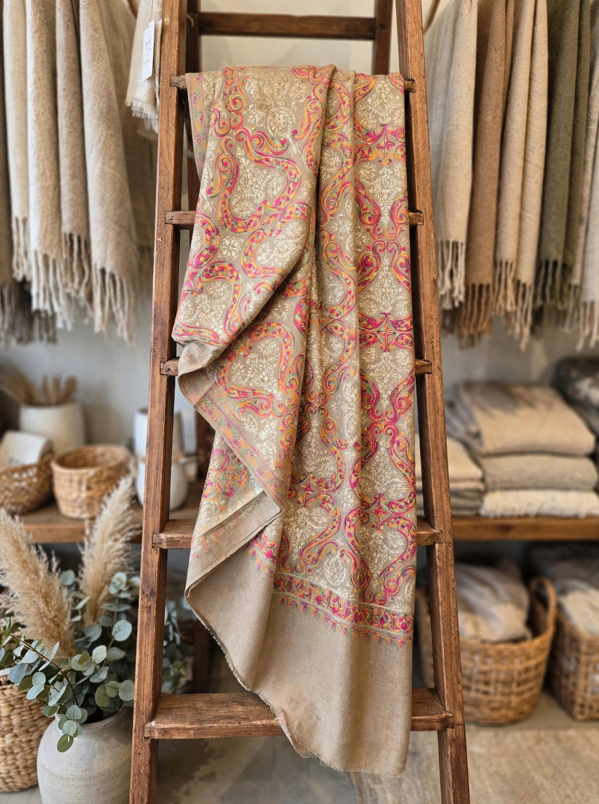 Pashmina aari embroidery