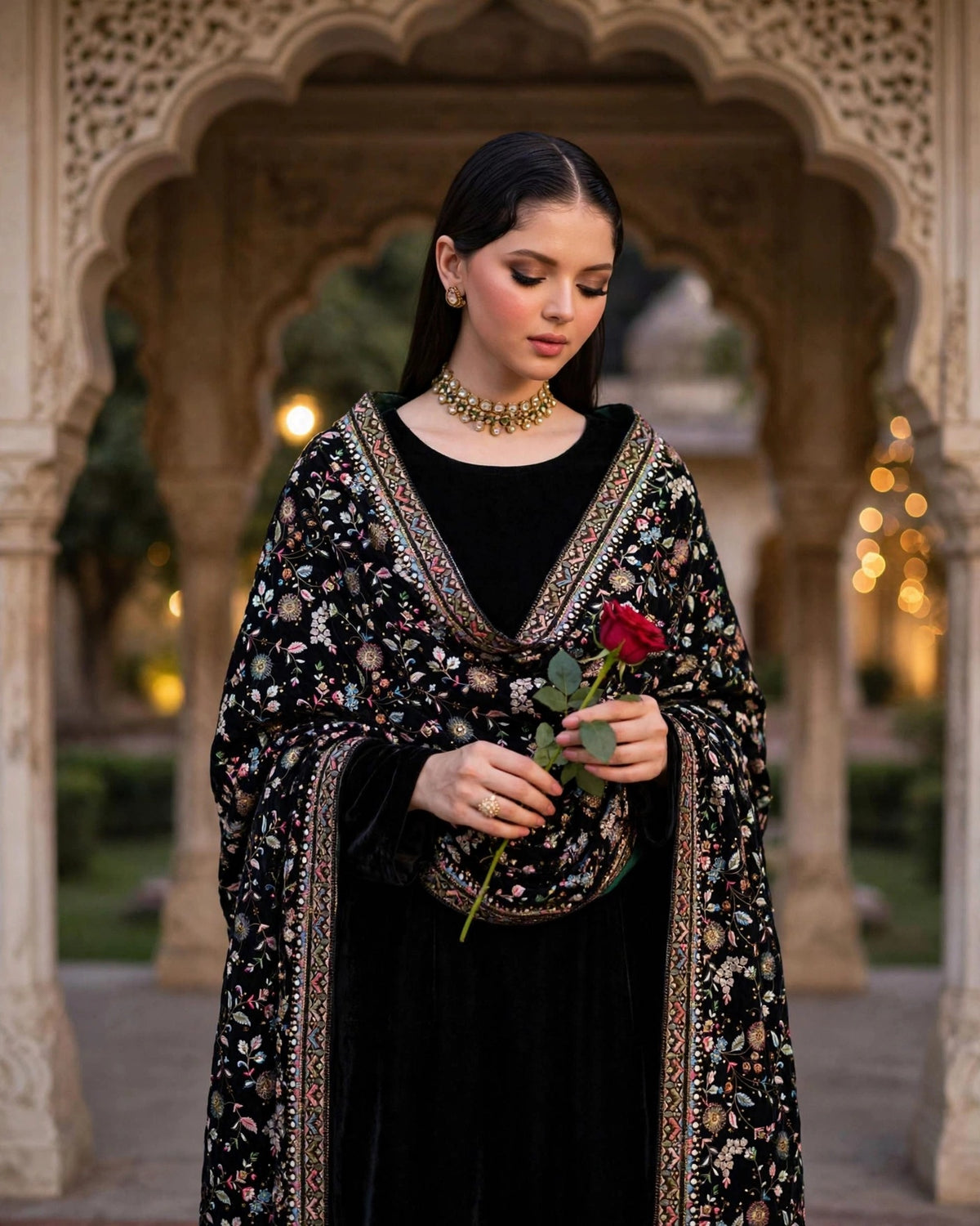 Raah-e-Shab Black Heavily Embroidered Velvet Shawl