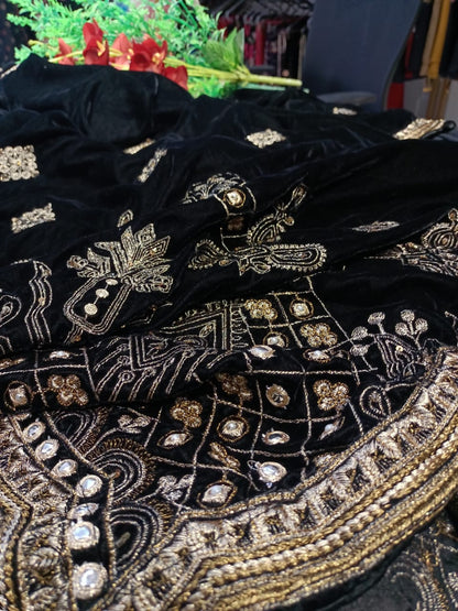 Velvet embroidered shawl