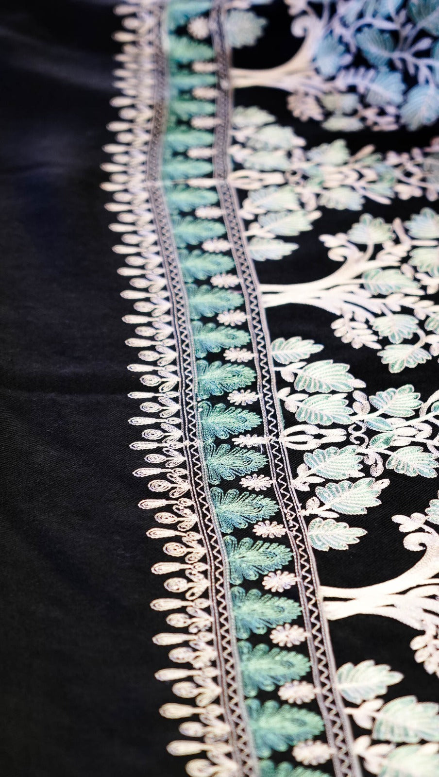 Pashmina Shawl Tree Motif Design