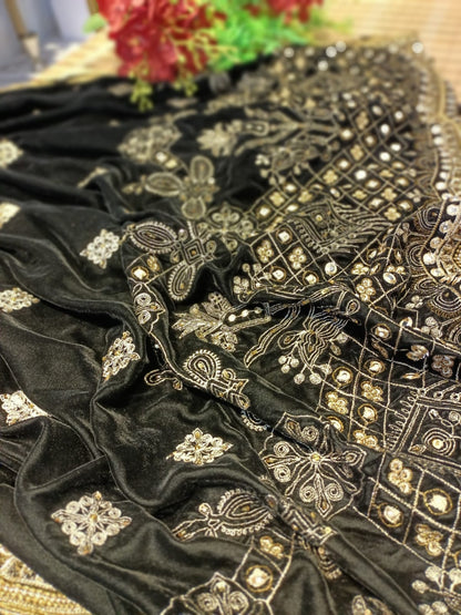 Velvet embroidered shawl