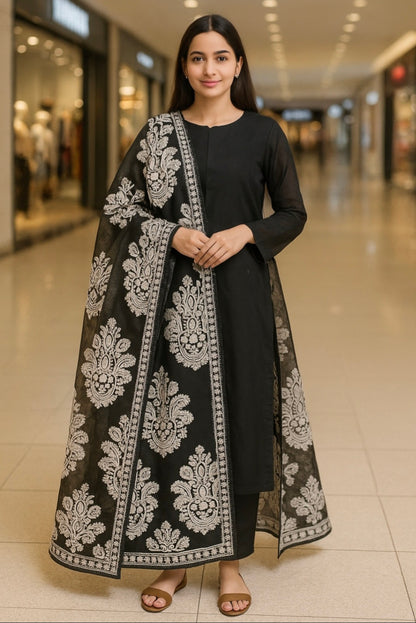 Soft organza aari dupatta: