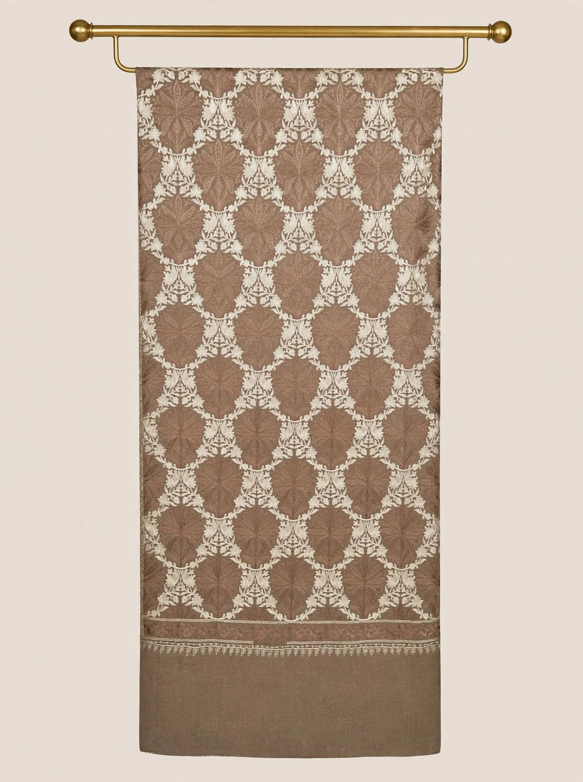 Pashmina beige aari shawl