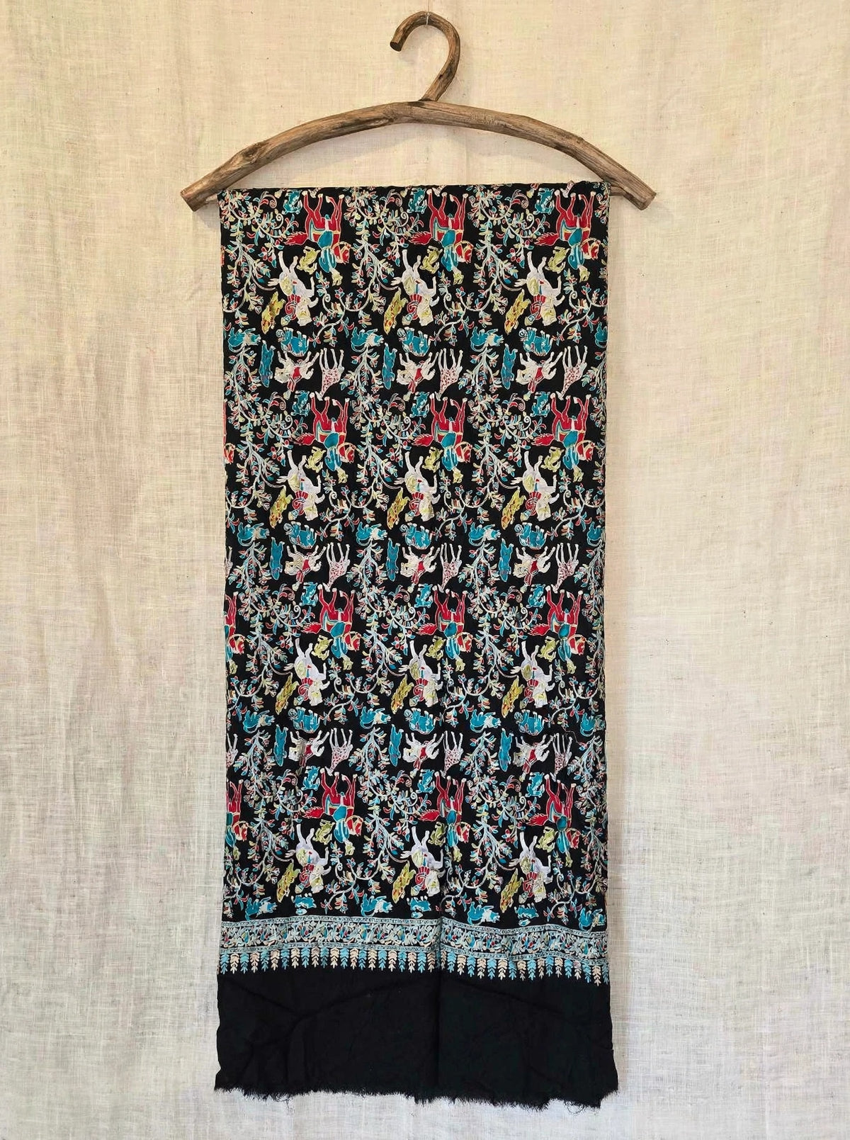 Black Shikargah Kani Pashmina Shawl  Multicolor Hunting Scene Embroidered Wool Shawl