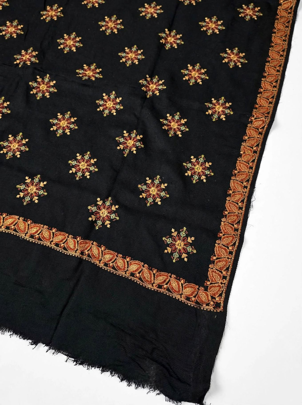Pashmina embroidered shawl