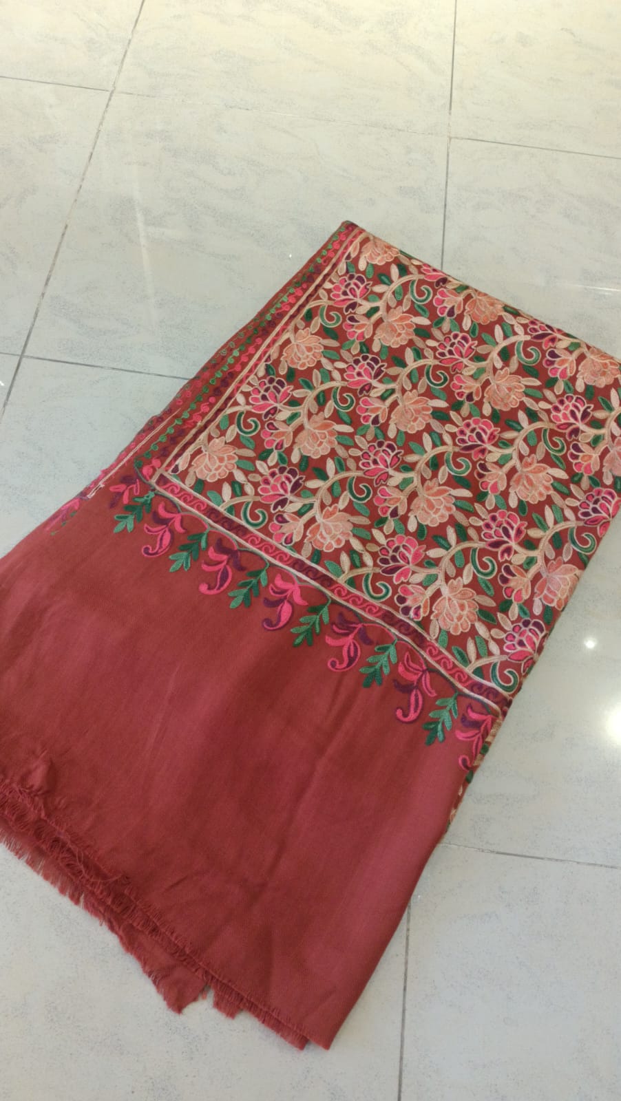 Exquisite Aari Embroidery Pashmina Shawl